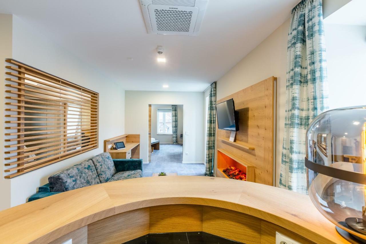 Отель Schwan Und Post Business Quarters Бад-Нойштадт-ан-дер-Зале Экстерьер фото