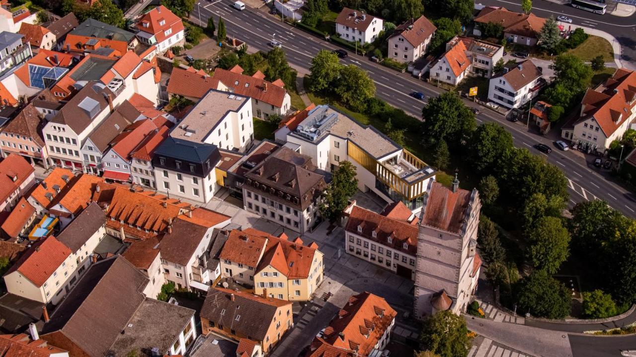 Отель Schwan Und Post Business Quarters Бад-Нойштадт-ан-дер-Зале Экстерьер фото